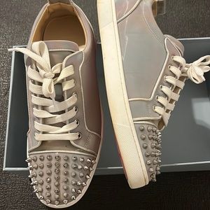 Christian Loubs Red Bottoms